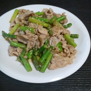 アスパラと豚こま肉のみそ炒め